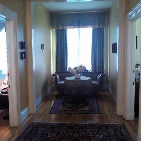 A Kingston Bed & Breakfast Buitenkant foto