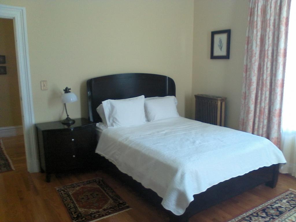 A Kingston Bed & Breakfast Buitenkant foto