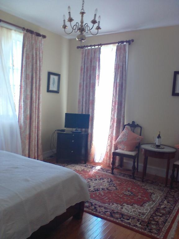 A Kingston Bed & Breakfast Buitenkant foto