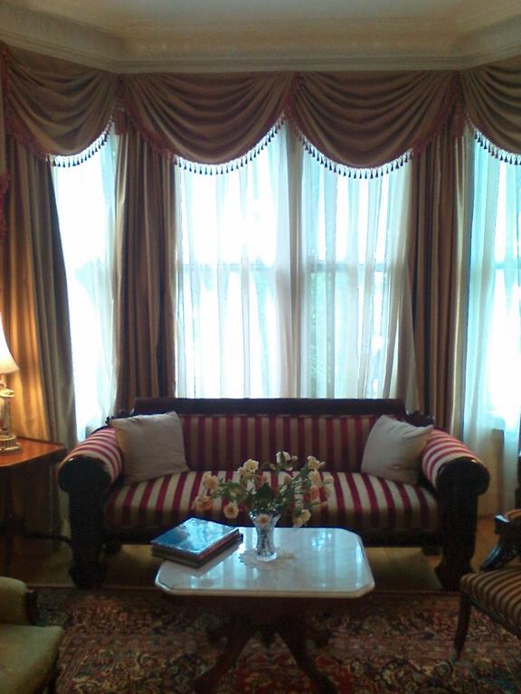 A Kingston Bed & Breakfast Buitenkant foto